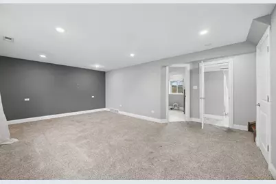 16728 Cottage Grove Avenue, South Holland, IL 60473 - Photo 11