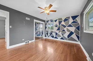16728 Cottage Grove Ave, South Holland, IL 60473 - Photo 9