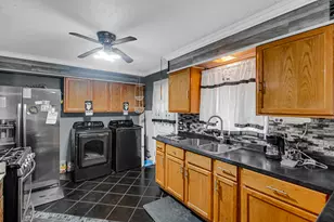 1228 E 151st St, Dolton, IL 60419 - Photo 9