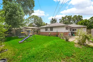 1228 E 151st St, Dolton, IL 60419 - Photo 23
