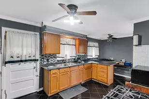 1228 E 151st St, Dolton, IL 60419 - Photo 11