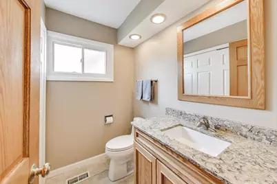 206 W Hintz Road, Arlington Heights, IL 60004 - Photo 15