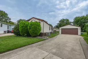 16 Maple Ridge Park, Manteno, IL 60950 - Photo 19
