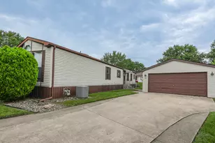 16 Maple Ridge Park, Manteno, IL 60950 - Photo 1
