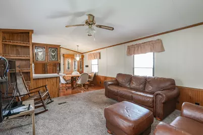 16 Maple Ridge Park, Manteno, IL 60950 - Photo 3