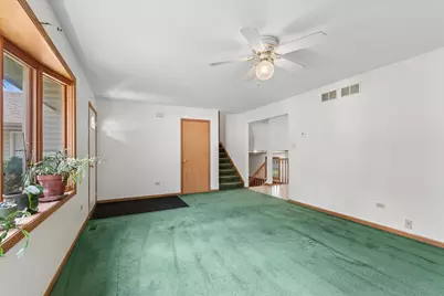 6911 Manchester Drive, Plainfield, IL 60586 - Photo 3