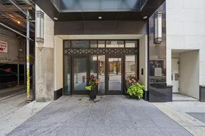 8 W Monroe Street #1904, Chicago, IL 60603 - Photo 1