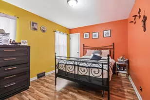 3458 W 72nd Pl, Chicago, IL 60629 - Photo 15