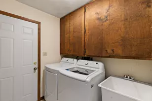 1971 Fleming St, Watseka, IL 60970 - Photo 19