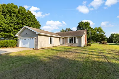 1971 Fleming Street, Watseka, IL 60970 - Photo 3