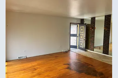 1120 W 107th Place, Chicago, IL 60643 - Photo 3