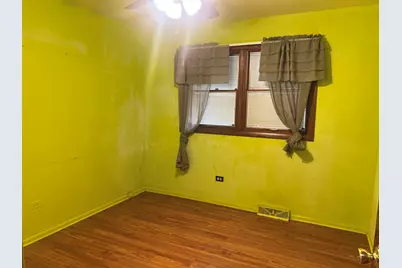 1120 W 107th Place, Chicago, IL 60643 - Photo 5