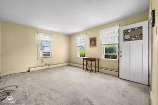 119 E 17th St, Lockport, IL 60441 - Photo 5