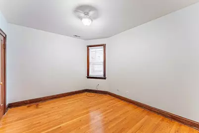 6742 16th Street W #B, Berwyn, IL 60402 - Photo 5