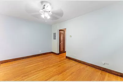6742 16th Street W #B, Berwyn, IL 60402 - Photo 9