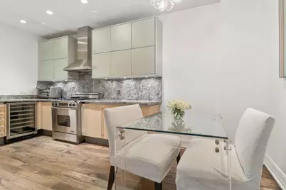 190 E Walton Street #302, Chicago, IL 60611 - Photo 13