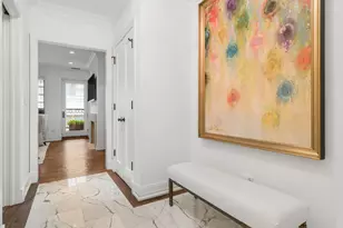 190 E Walton St, Chicago, IL 60611 - Photo 5