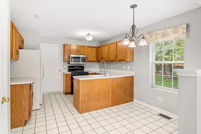3804 Petra Court, Naperville, IL 60564 - Photo 7