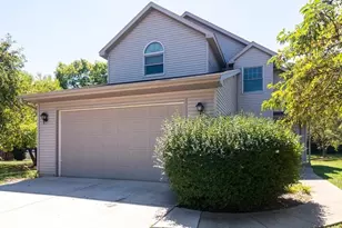 106 E Fox Rd, Yorkville, IL 60560 - Photo 1