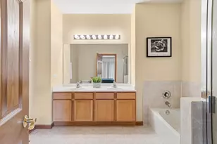 3332 Rosecroft Ln, Naperville, IL 60564 - Photo 13