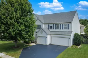 1896 Applewood Dr, Wauconda, IL 60084 - Photo 1