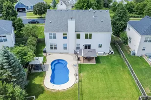 1896 Applewood Dr, Wauconda, IL 60084 - Photo 27