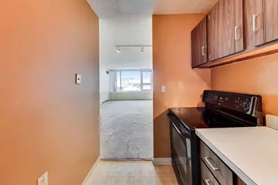 2728 N Hampden Court #210, Chicago, IL 60614 - Photo 9