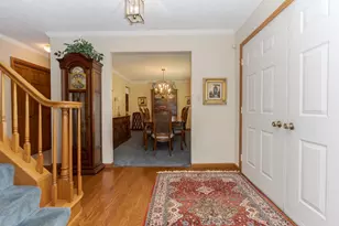 18468 E 600 North Rd, Bloomington, IL 61705 - Photo 5