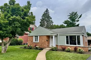 508 W Lonnquist Blvd, Mount Prospect, IL 60056 - Photo 1