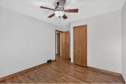 316 Hollister Avenue, Rockford, IL 61108 - Photo 15