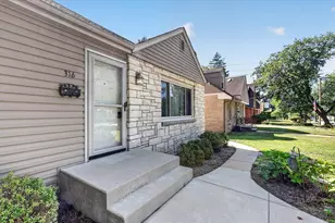 316 Hollister Ave, Rockford, IL 61108 - Photo 5