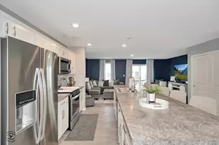 550 Spring Leaf Dr, Joliet, IL 60431 - Photo 9