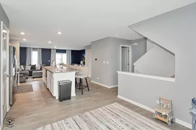 550 Spring Leaf Drive, Joliet, IL 60431 - Photo 5