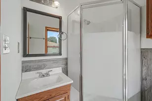 302 S Olmstead St, Oakwood, IL 61858 - Photo 25