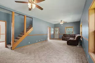 302 S Olmstead St, Oakwood, IL 61858 - Photo 9