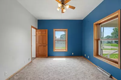 302 S Olmstead Street, Oakwood, IL 61858 - Photo 23