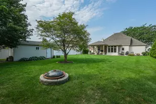 564 Barry Turn, Manteno, IL 60950 - Photo 41