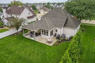 564 Barry Turn, Manteno, IL 60950 - Photo 47