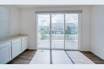 2939 Showplace Drive #2939, Naperville, IL 60564 - Photo 11