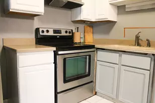17974 Amherst Ct, Country Club Hills, IL 60478 - Photo 7