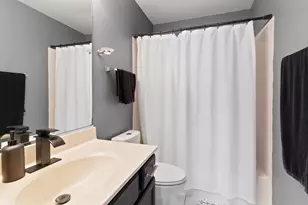 21824 W Kentwood Dr, Plainfield, IL 60544 - Photo 23