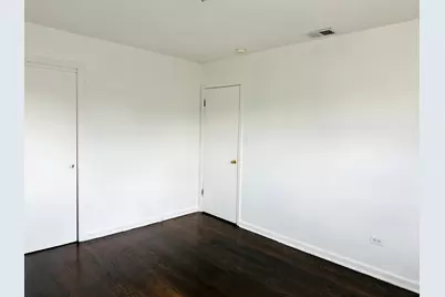 8638 Trumbull Avenue #2, Skokie, IL 60076 - Photo 17
