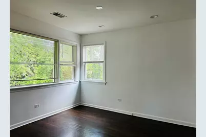 8638 Trumbull Avenue #2, Skokie, IL 60076 - Photo 9