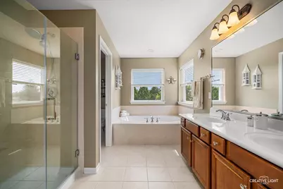 39W511 S Hyde Park, Geneva, IL 60134 - Photo 25