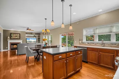 39W511 S Hyde Park, Geneva, IL 60134 - Photo 15