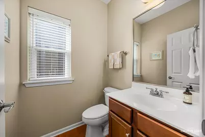 39W511 S Hyde Park, Geneva, IL 60134 - Photo 17