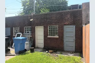 7840 S Essex Avenue, Chicago, IL 60649 - Photo 29