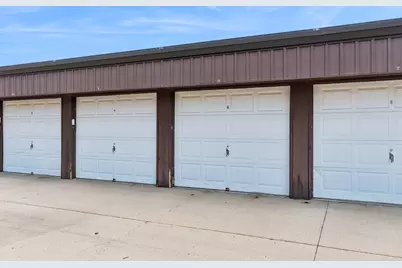 1472 N Rock Run Drive #2D, Crest Hill, IL 60403 - Photo 19