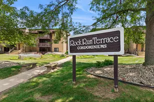 1472 N Rock Run Dr, Crest Hill, IL 60403 - Photo 3