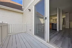 2558 Hatfield Ct, Elgin, IL 60123 - Photo 9